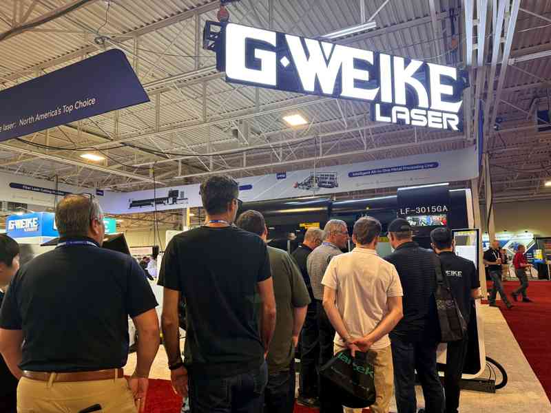 Visitors gathering at the GWEIKE Laser booth during FABTECH Canada 2026